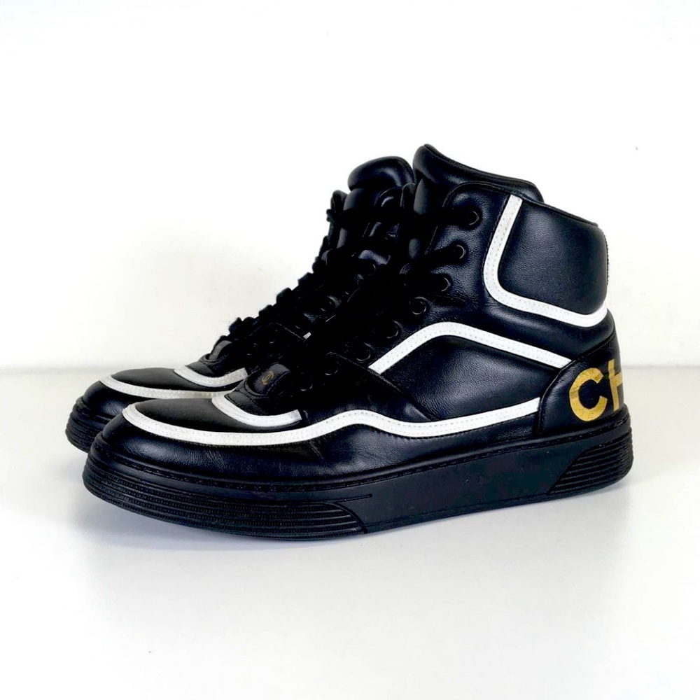 UNISEX limited edition chanel high tops 2019 from Japan!